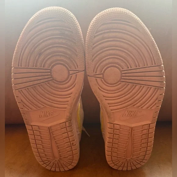 Nike Air Jordan 1 Mid SE GS Coral Stardust 5Y Women’s 6.5 Pink Gold - Picture 9 of 9